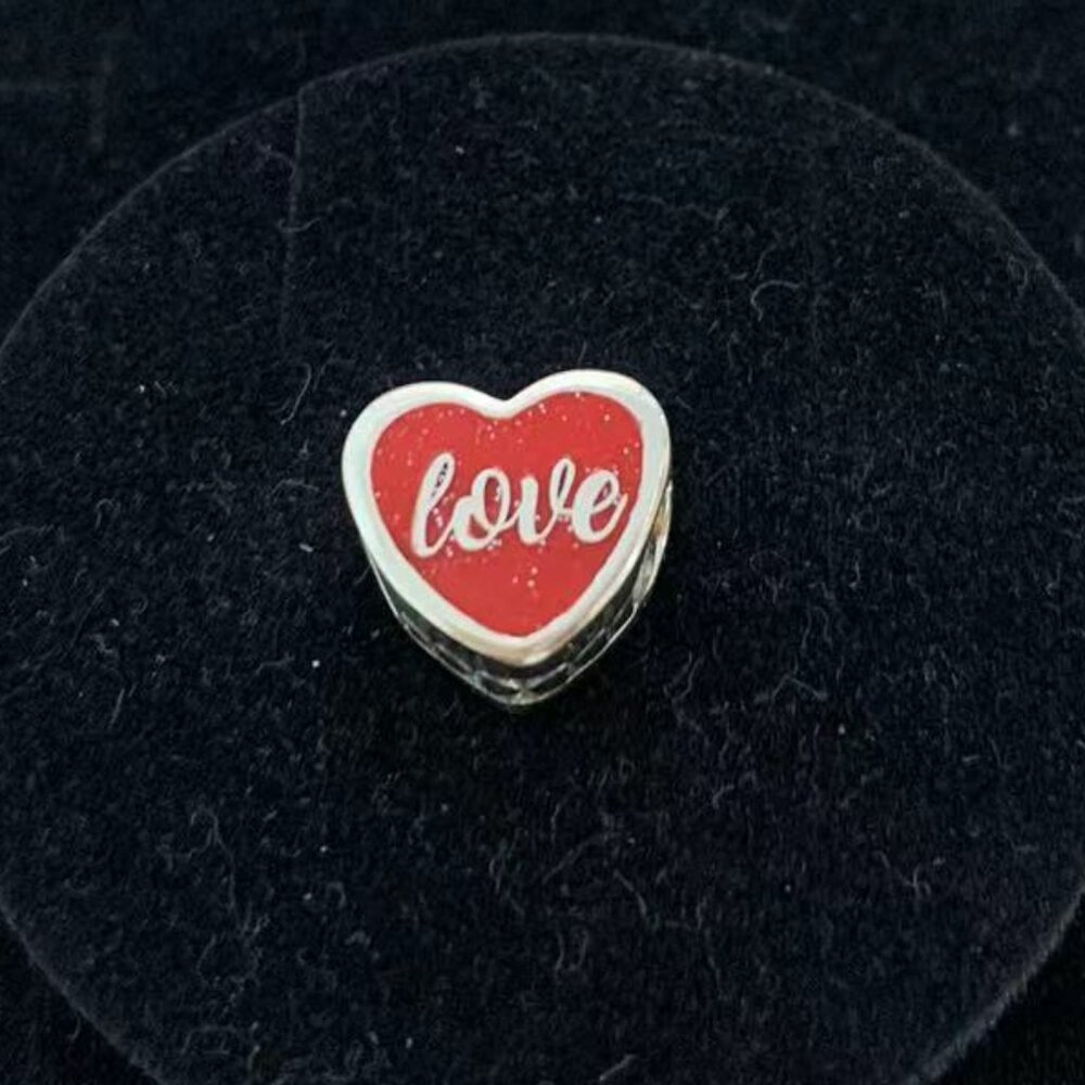 Pandora Love Aruba Exclusive Heart Charm